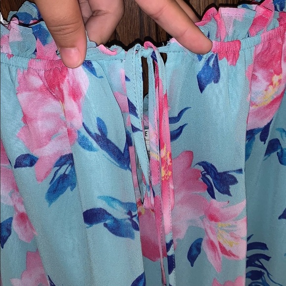 Dress - Picture 2 of 4